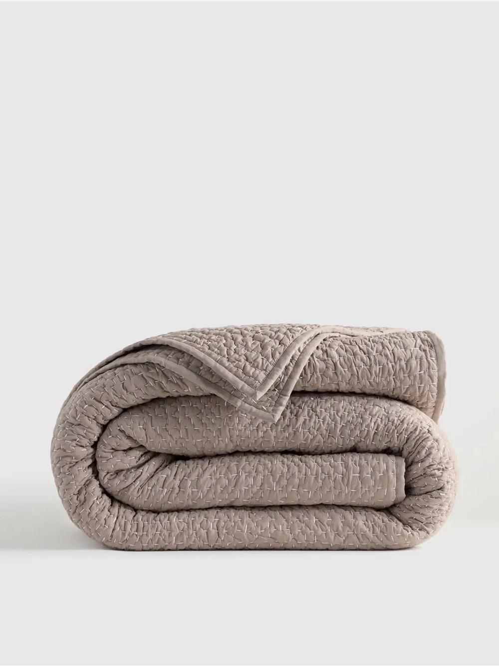 Quince Organic Cotton Hand Stitched Quilt in Stone King/Cal King 855